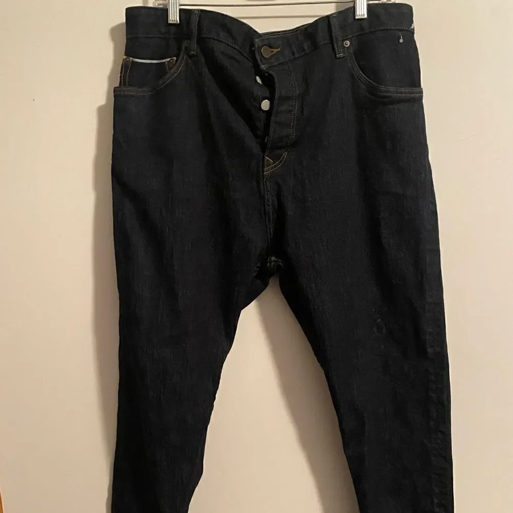 Banana Republic Black 5 pocket button-fly Skinny Rapid denim jeans, size 38/32